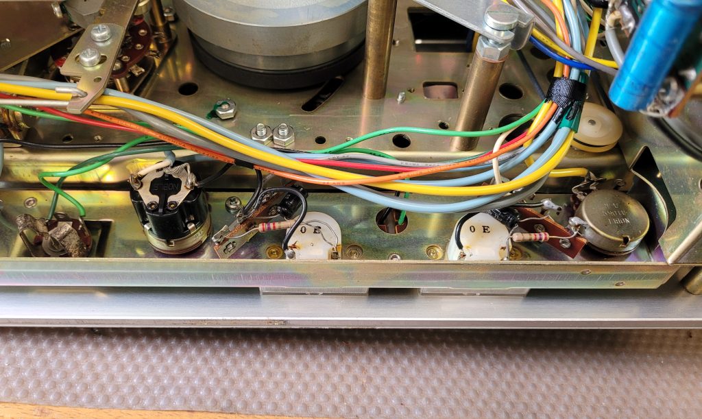 Akai 4000D inside showing left and right channel potentiometers